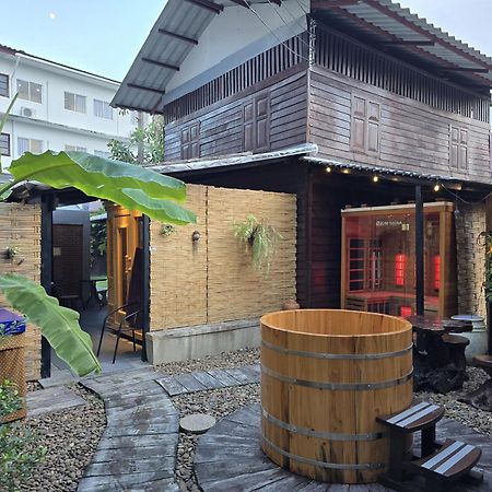 The Old City Rooms Чиангмай Экстерьер фото